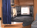 Bed achter